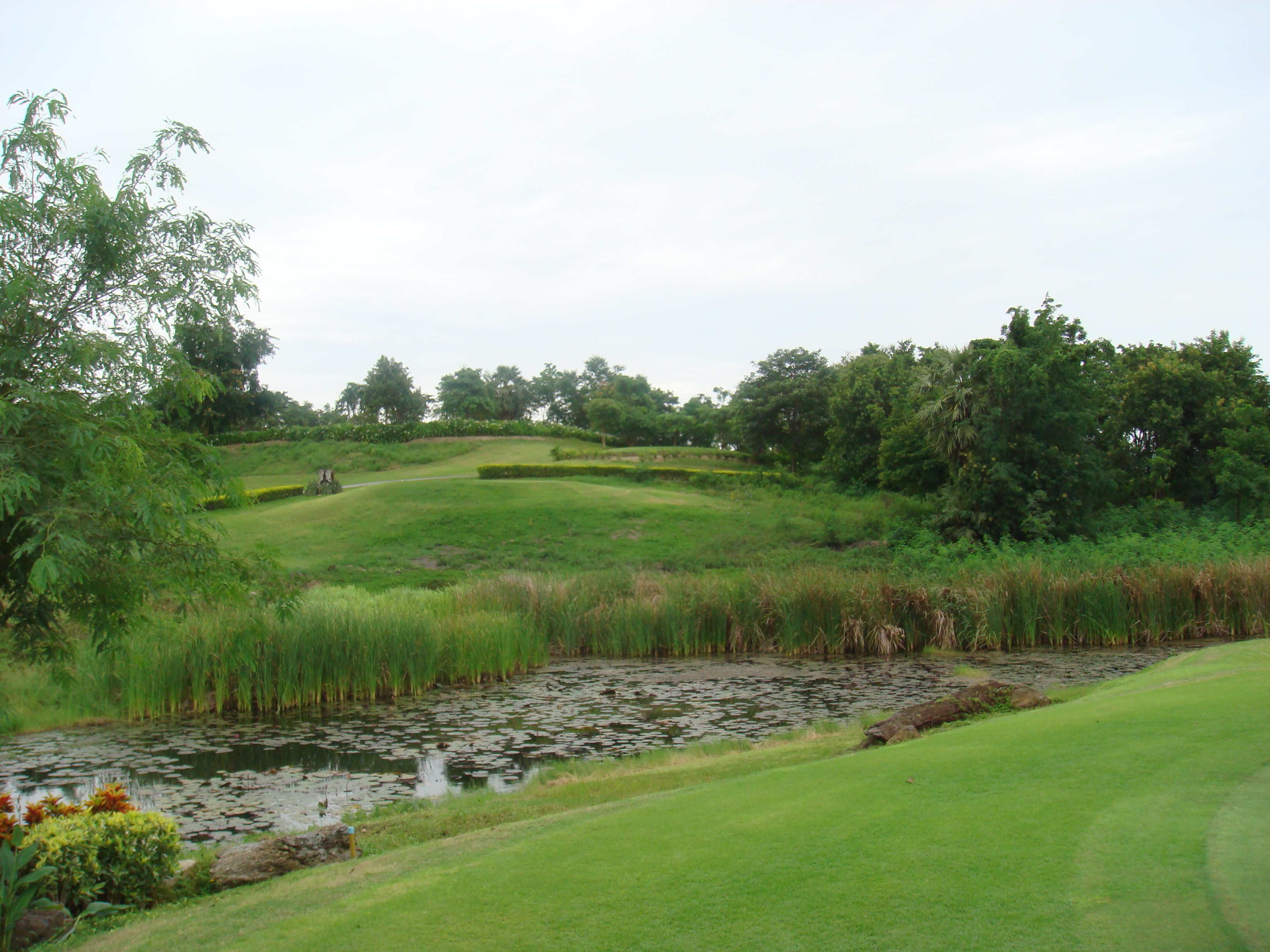 Blue Sapphire Golf & Resort (